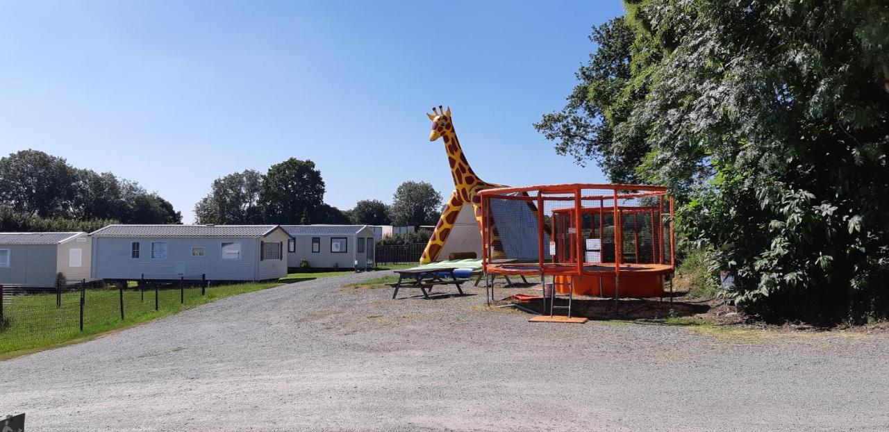 Camping Le Balcon De La Baie Saint-Marcan Kültér fotó