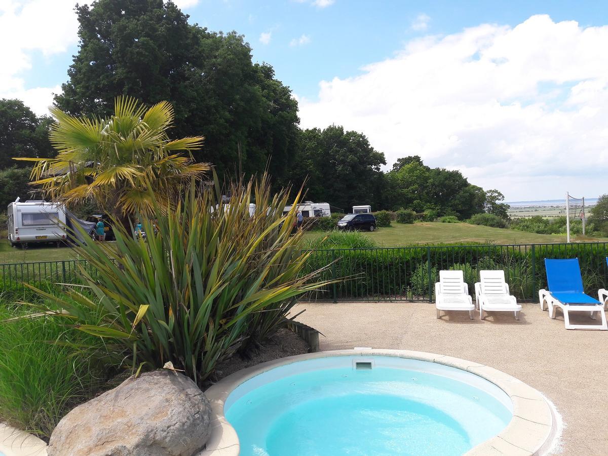 Camping Le Balcon De La Baie Saint-Marcan Kültér fotó